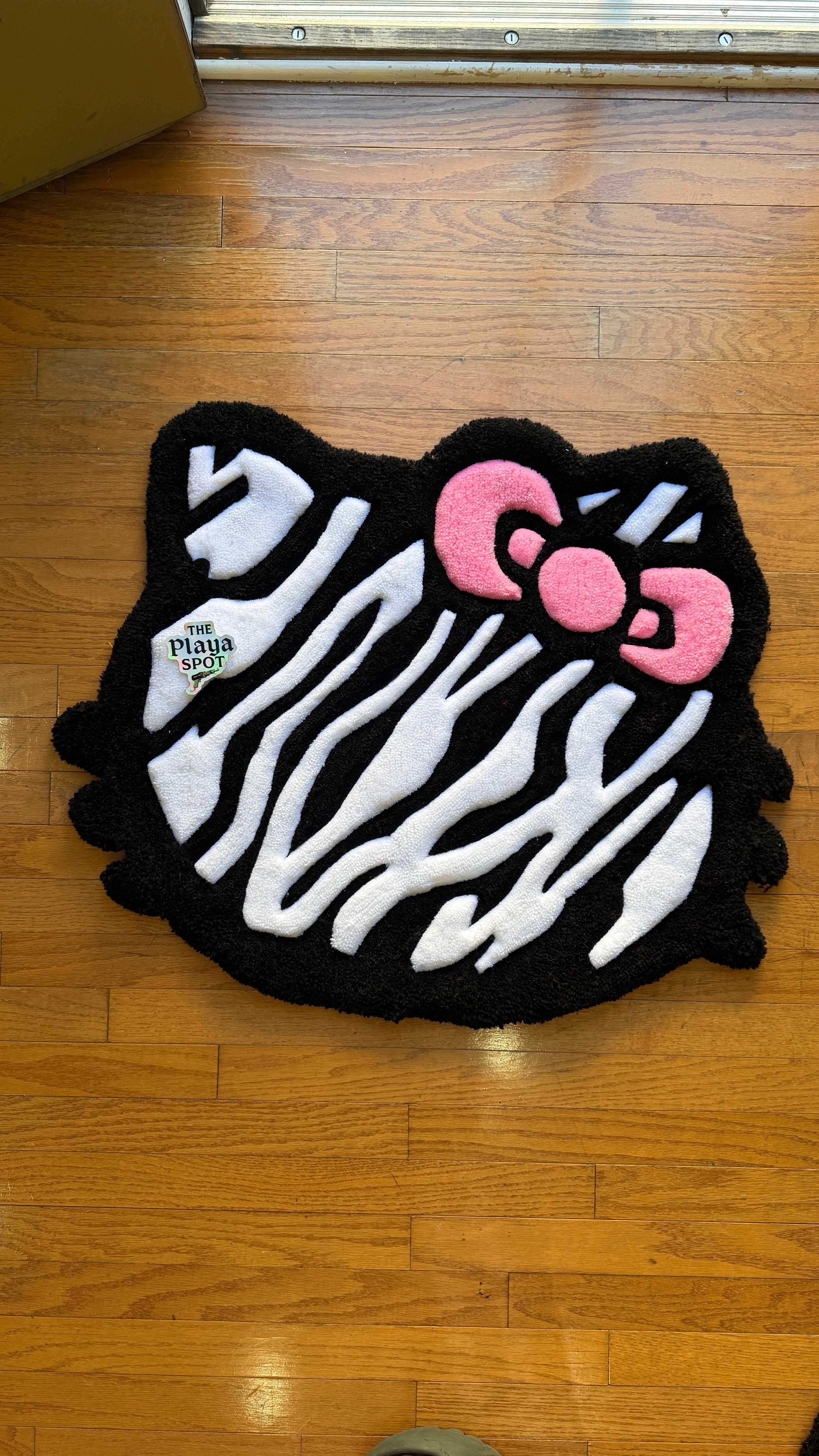 Hello Kitty Zebra