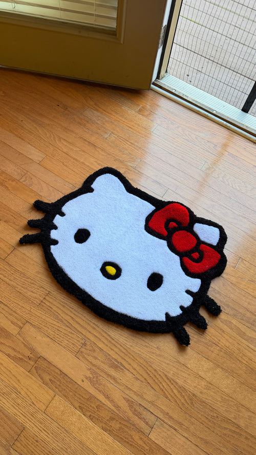 "Hello Kitty" Face