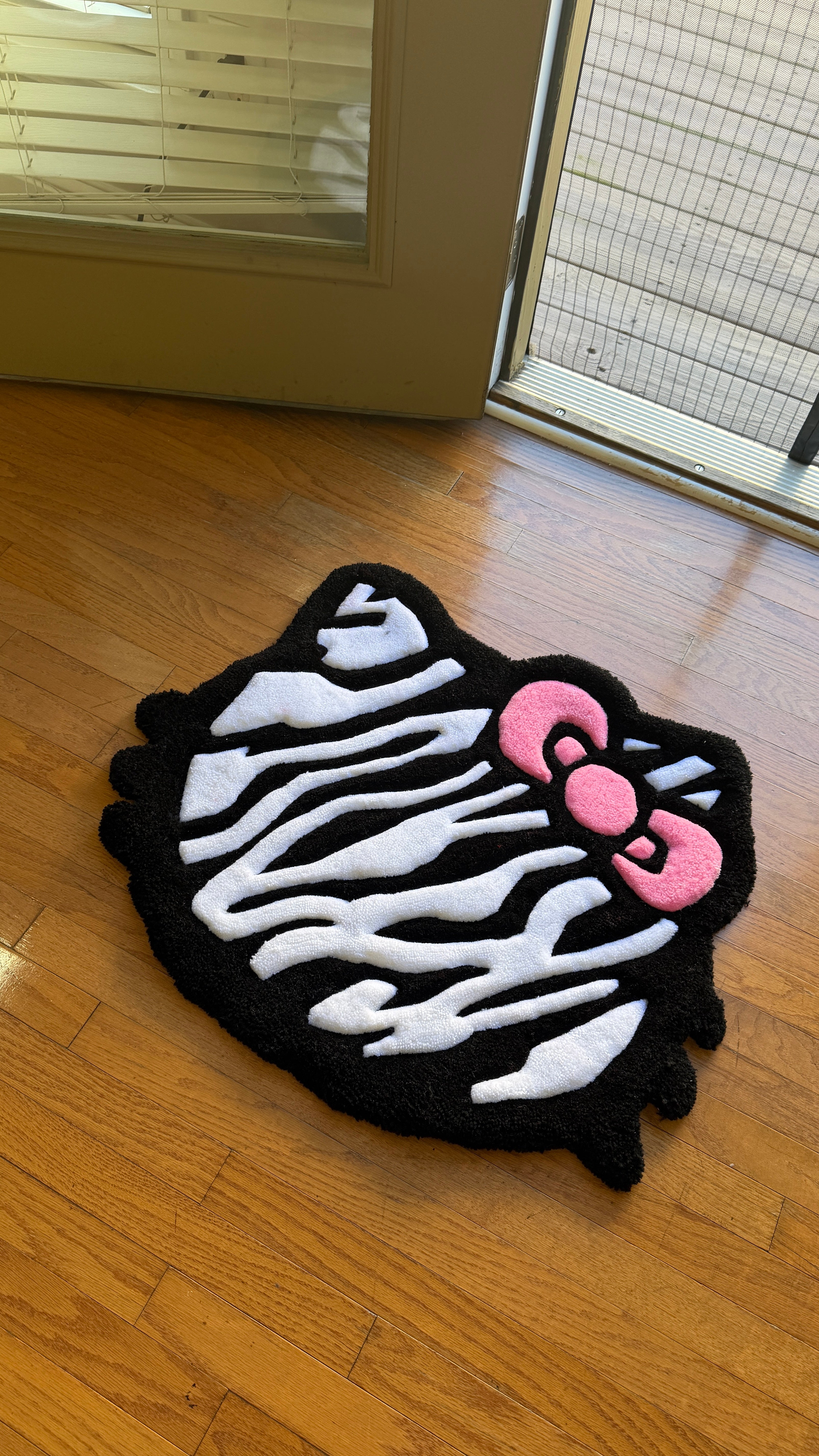 Hello Kitty Zebra