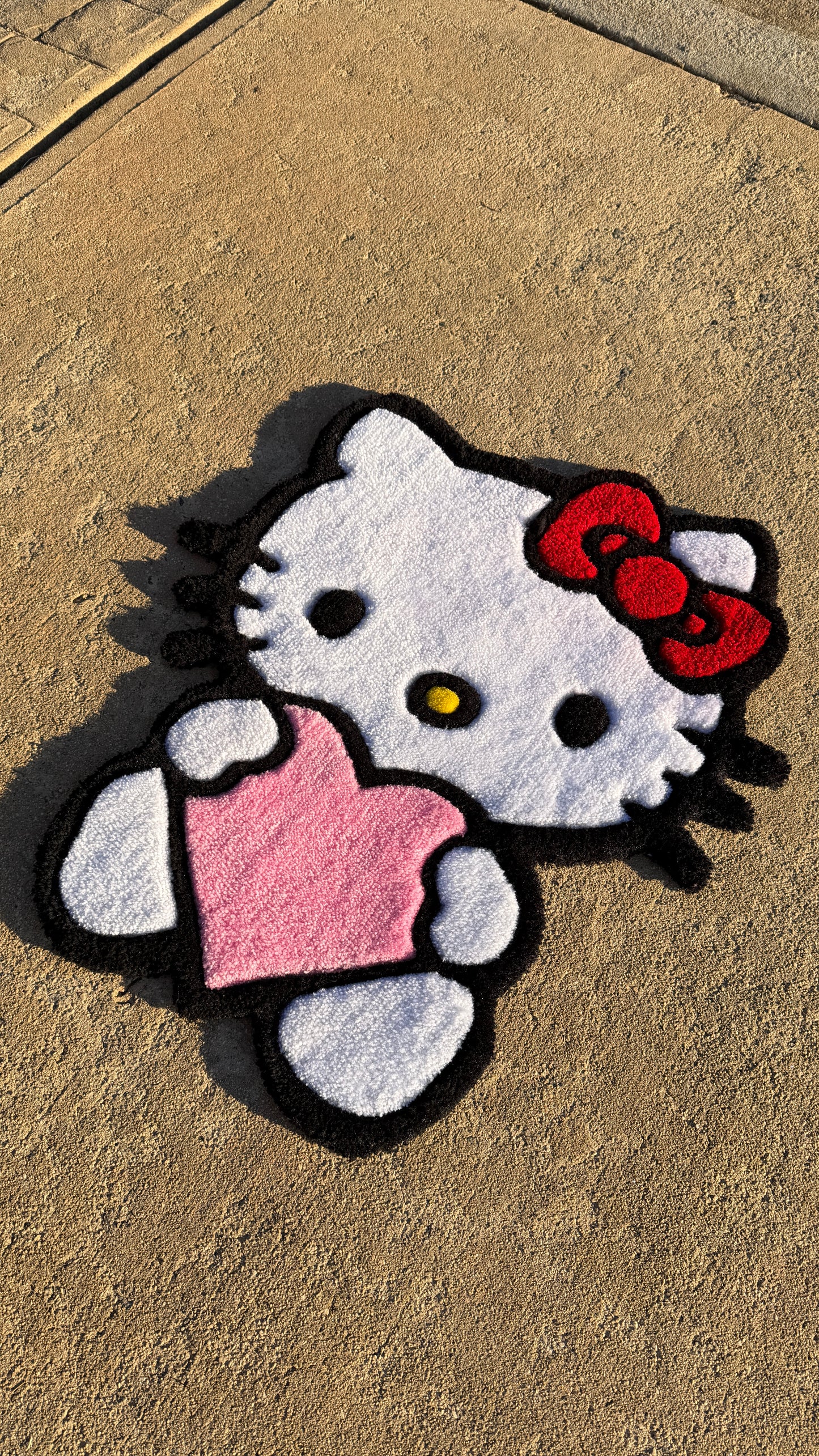 Hello Kitty Pink Heart